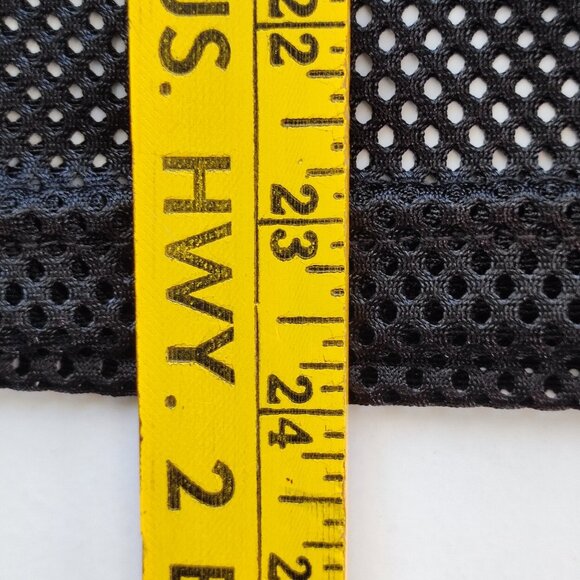 Russel Athletics Practice Jersey youth size M black with Manitoba graphic design - Picture 12 of 12